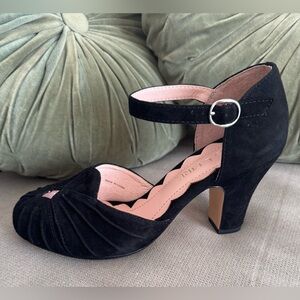 Elegant Black Suede Heels with Ankle Strap